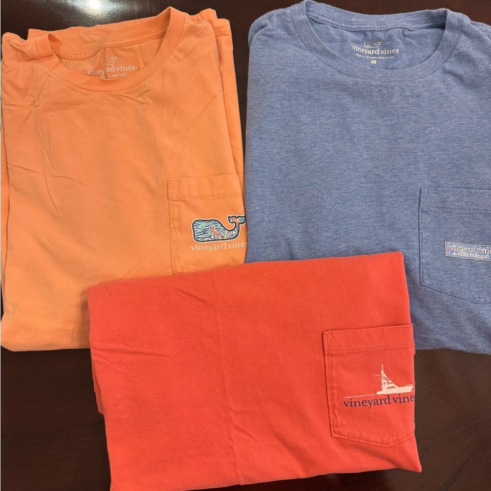 EUC VINEYARD VINES T-SHIRTS